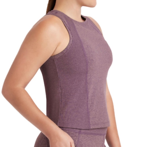 Soft Rib Cropped Tank - Picture 3 of 3